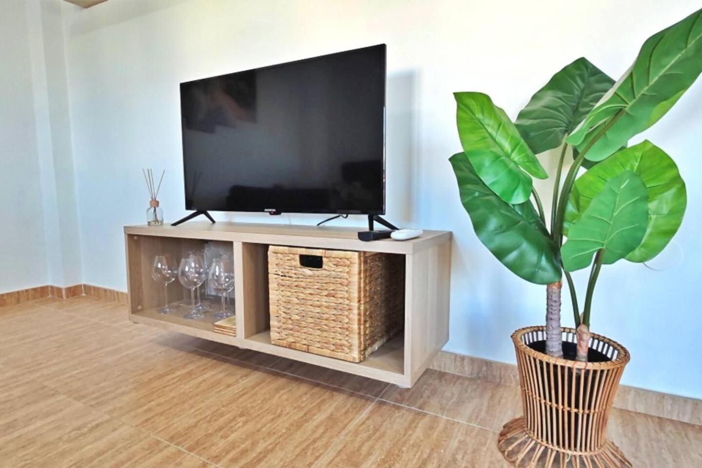 Apartamento Paseo Larios Torre Del Mar Ngoại thất bức ảnh