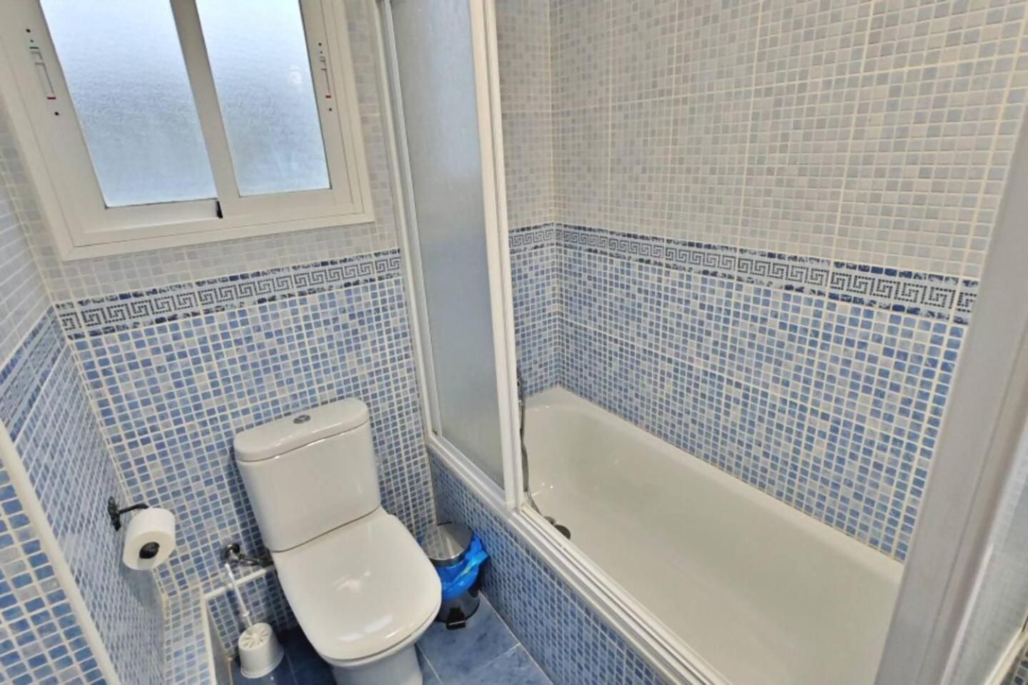 Apartamento Paseo Larios Torre Del Mar Ngoại thất bức ảnh