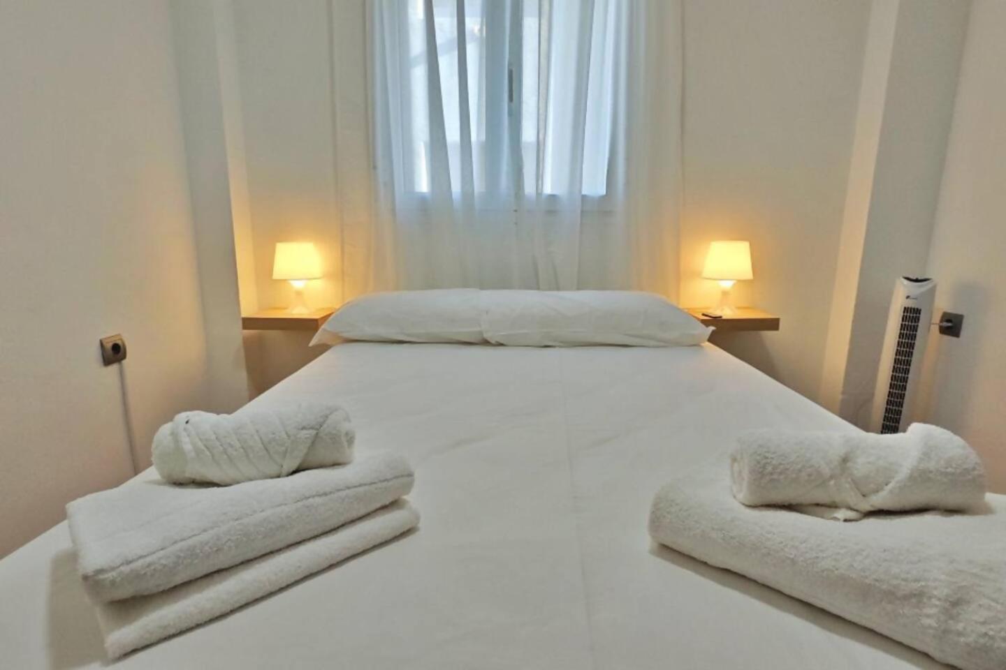 Apartamento Paseo Larios Torre Del Mar Ngoại thất bức ảnh